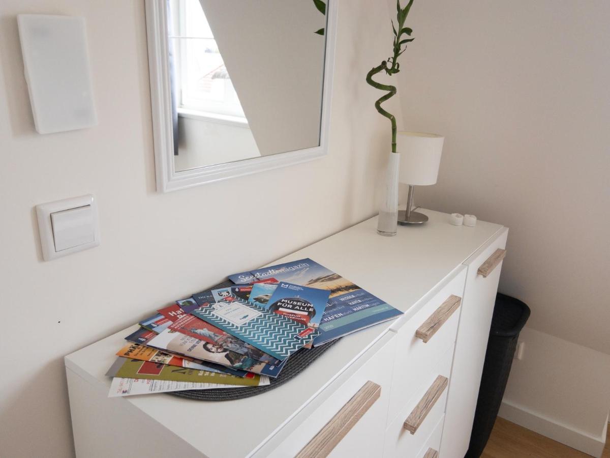Woelkchen - Wohnung Mit Balkon, Holzdielen & Tv Bremerhaven Buitenkant foto