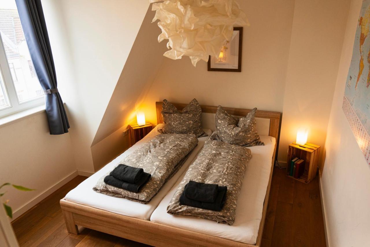 Woelkchen - Wohnung Mit Balkon, Holzdielen & Tv Bremerhaven Buitenkant foto