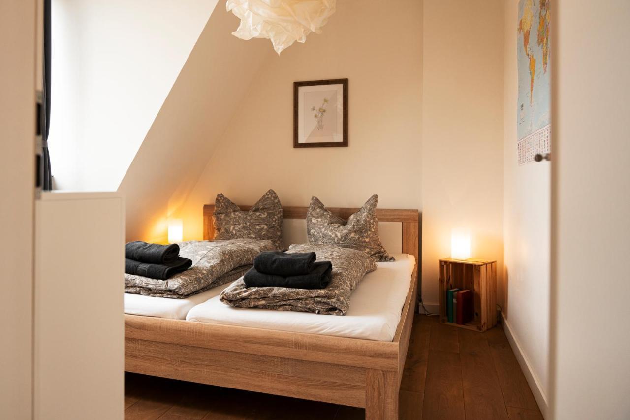 Woelkchen - Wohnung Mit Balkon, Holzdielen & Tv Bremerhaven Buitenkant foto