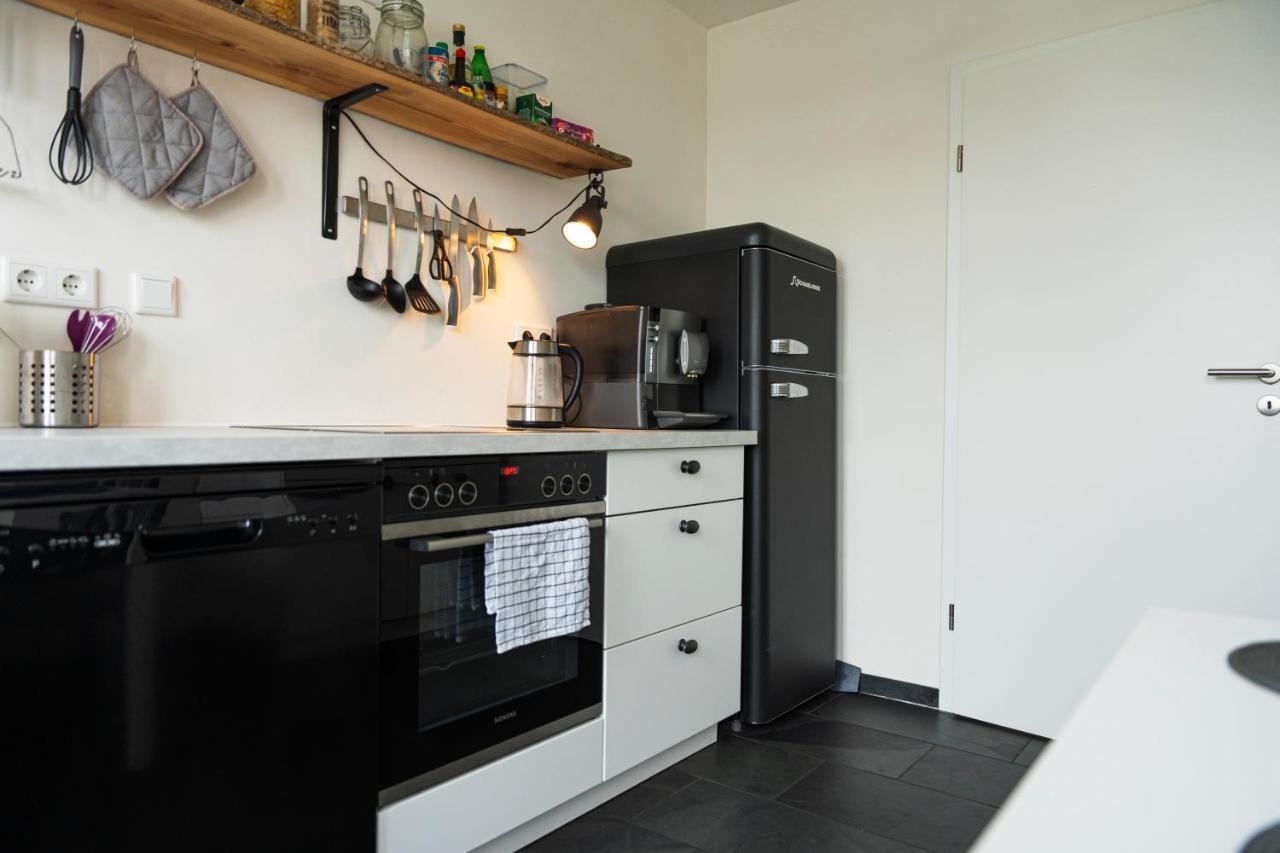 Woelkchen - Wohnung Mit Balkon, Holzdielen & Tv Bremerhaven Buitenkant foto